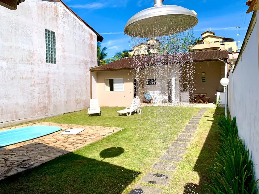 Foto 9 de Casa com 3 quartos à venda, 108m2 em Ubatuba - SP