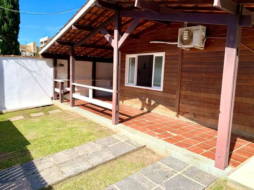 Foto 2 de Casa com 3 quartos à venda, 108m2 em Ubatuba - SP