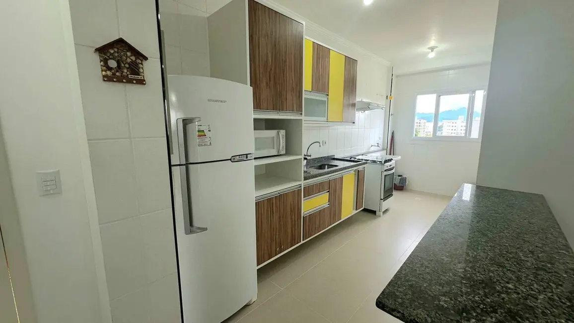 Foto 2 de Apartamento com 2 quartos à venda, 76m2 em Ubatuba - SP