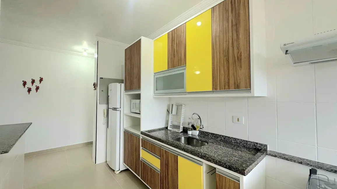 Foto 3 de Apartamento com 2 quartos à venda, 76m2 em Ubatuba - SP