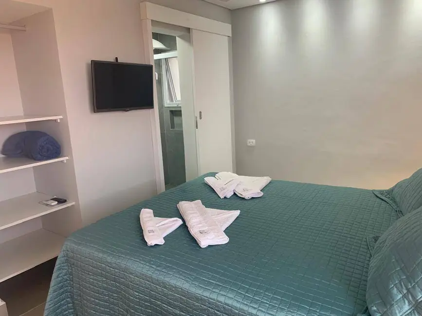 Foto 9 de Apartamento com 3 quartos à venda em Ubatuba - SP