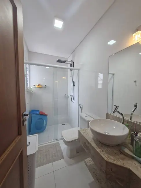 Foto 6 de Apartamento com 2 quartos à venda em Ubatuba - SP