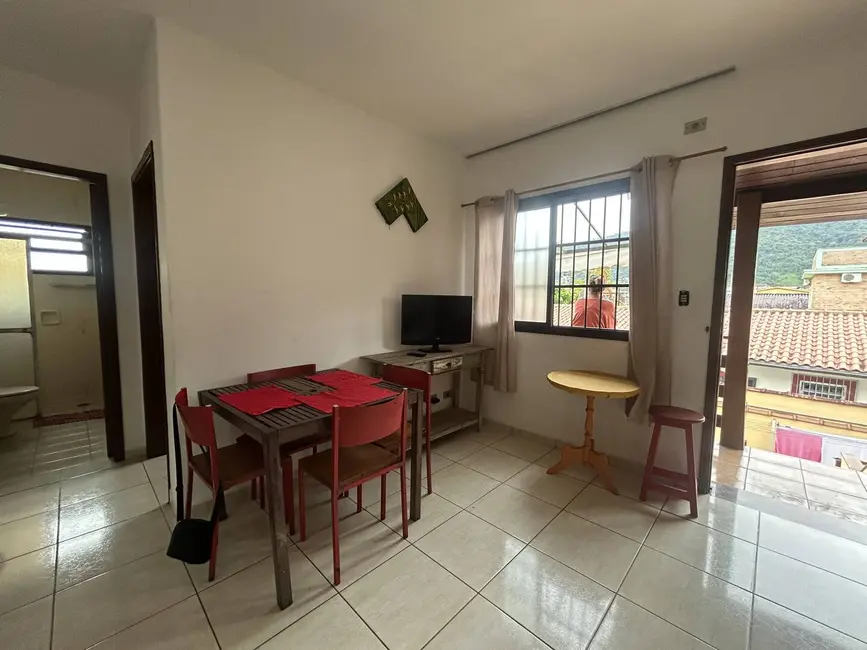 Foto 3 de Apartamento com 2 quartos à venda, 55m2 em Ubatuba - SP