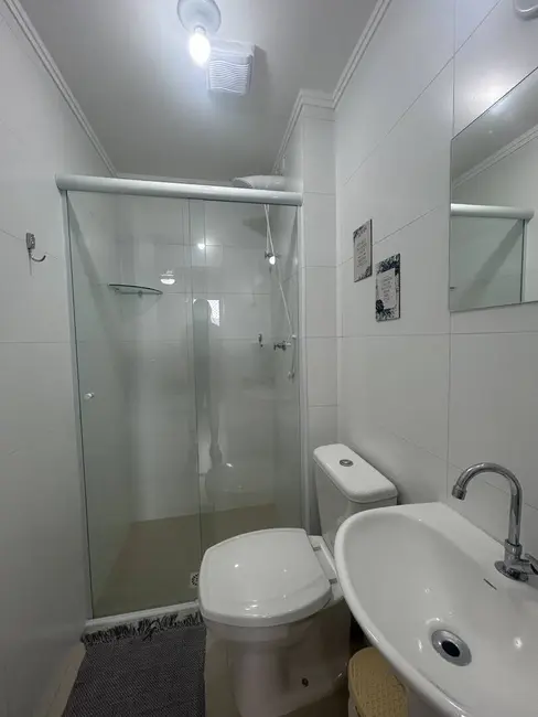 Foto 2 de Apartamento com 2 quartos à venda, 47m2 em Centro, Ubatuba - SP