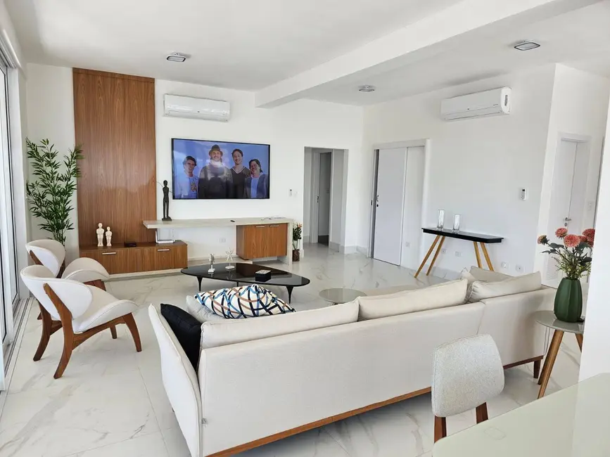 Foto 5 de Apartamento com 3 quartos à venda, 500m2 em Ubatuba - SP