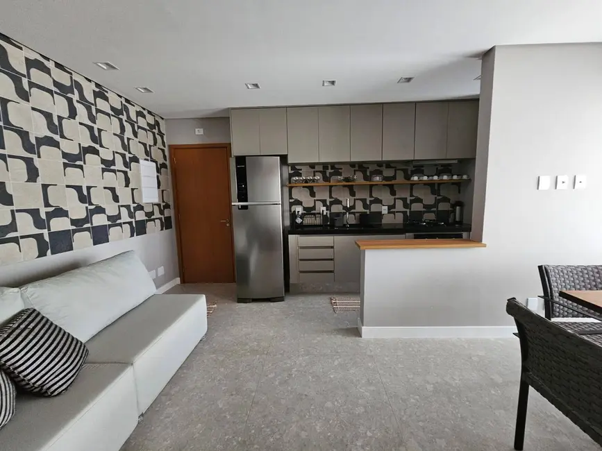 Foto 2 de Apartamento com 2 quartos à venda, 69m2 em Ubatuba - SP