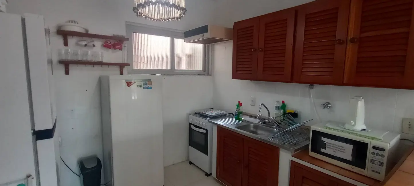 Foto 8 de Apartamento com 3 quartos à venda, 61m2 em Ubatuba - SP