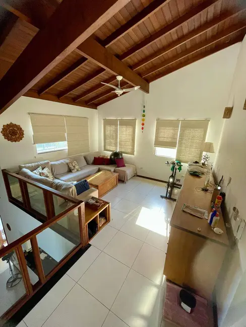 Foto 4 de Casa com 4 quartos à venda, 350m2 em Ubatuba - SP