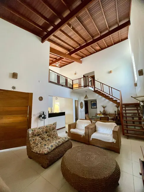 Foto 1 de Casa com 4 quartos à venda, 350m2 em Ubatuba - SP