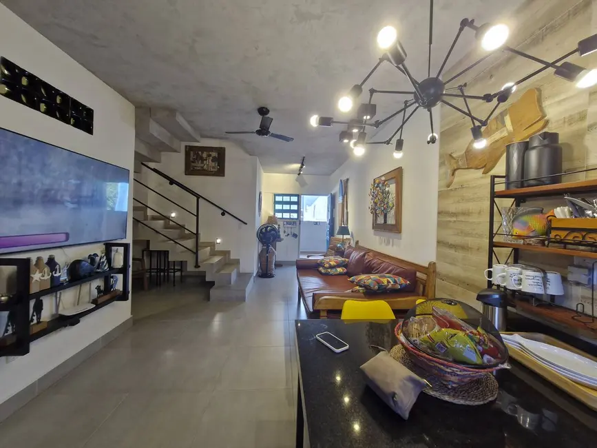 Foto 3 de Apartamento com 2 quartos à venda, 71m2 em Ubatuba - SP