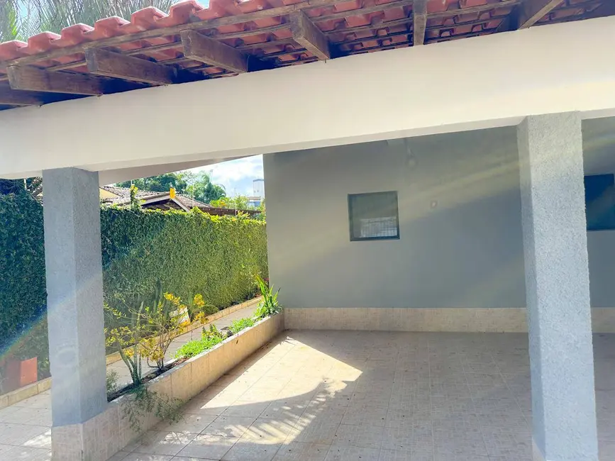 Apartamento com 3 quartos à venda, 112m2 em Ubatuba - SP - imagem 6 Foto 6 de Apartamento com 3 quartos à venda, 112m2 em Ubatuba - SP