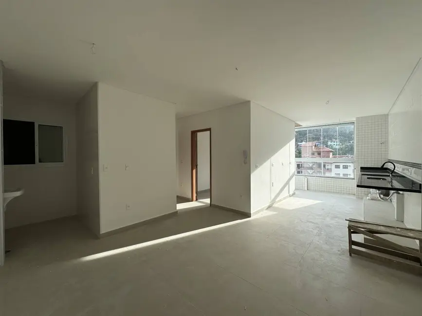 Apartamento com 2 quartos à venda, 61m2 em Ubatuba - SP - imagem 1 Foto 1 de Apartamento com 2 quartos à venda, 61m2 em Ubatuba - SP