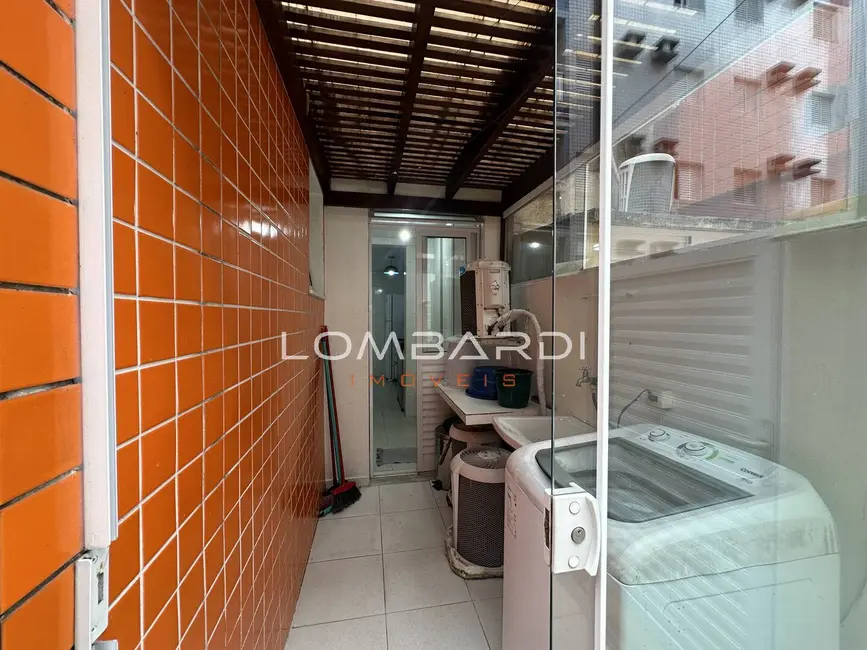 Foto 2 de Apartamento com 3 quartos à venda, 160m2 em Ubatuba - SP