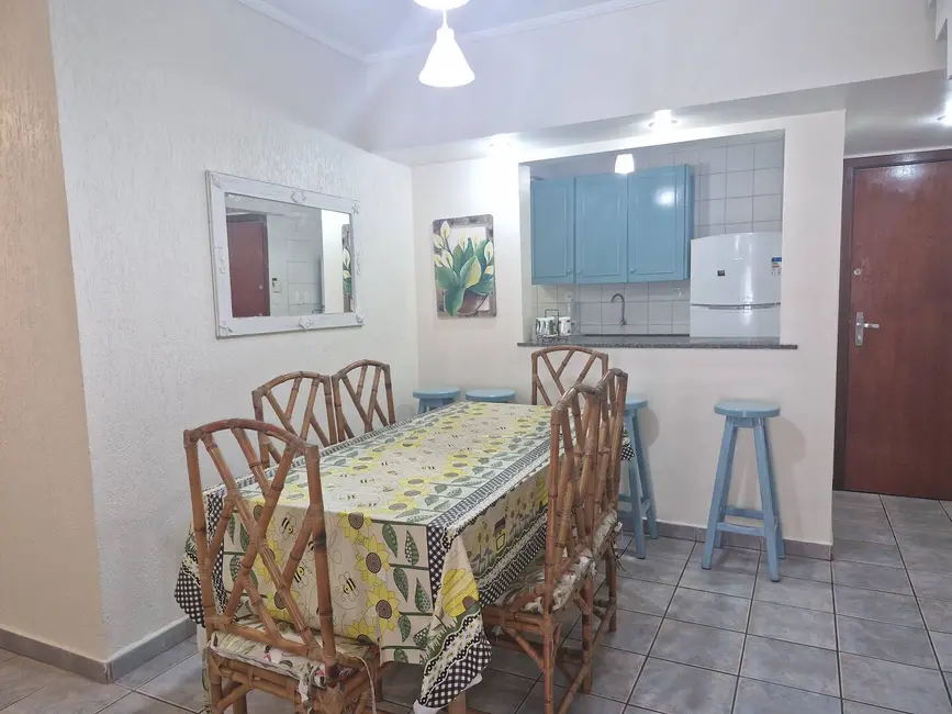 Foto 3 de Apartamento com 3 quartos à venda em Ubatuba - SP