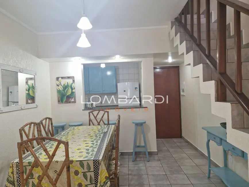 Foto 2 de Apartamento com 3 quartos à venda em Ubatuba - SP