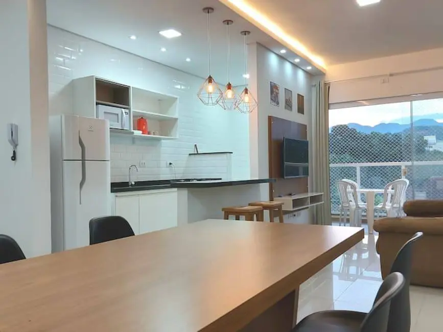 Foto 3 de Apartamento com 2 quartos à venda, 70m2 em Centro, Ubatuba - SP