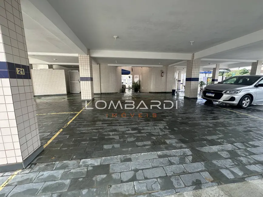 Foto 8 de Apartamento com 3 quartos à venda, 90m2 em Ubatuba - SP