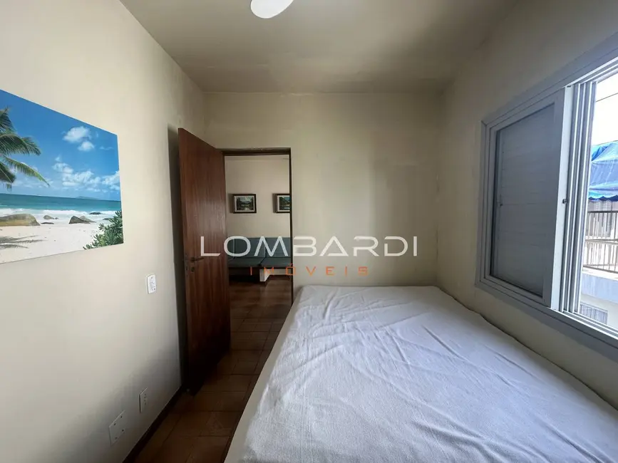 Foto 9 de Apartamento com 3 quartos à venda, 90m2 em Ubatuba - SP