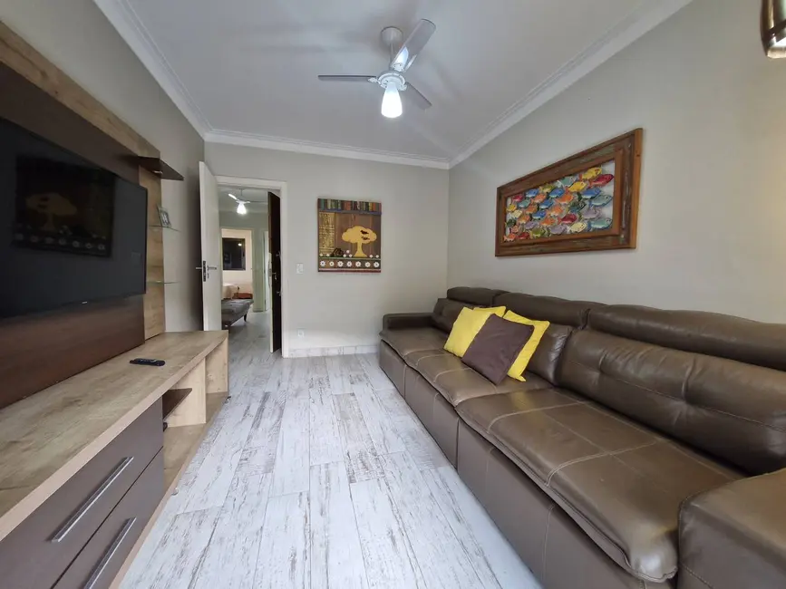 Foto 7 de Apartamento com 2 quartos à venda em Ubatuba - SP