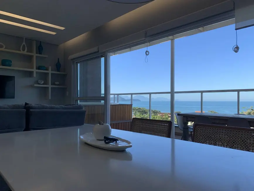 Foto 1 de Apartamento com 3 quartos à venda em Ubatuba - SP