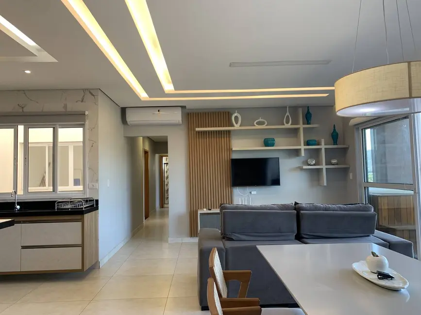 Foto 3 de Apartamento com 3 quartos à venda em Ubatuba - SP