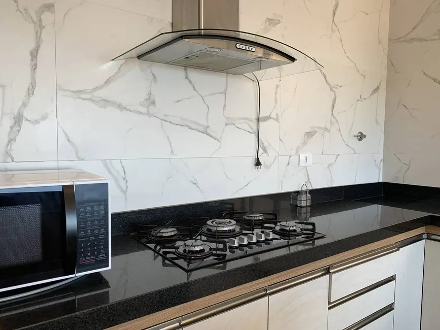 Foto 2 de Apartamento com 3 quartos à venda em Ubatuba - SP