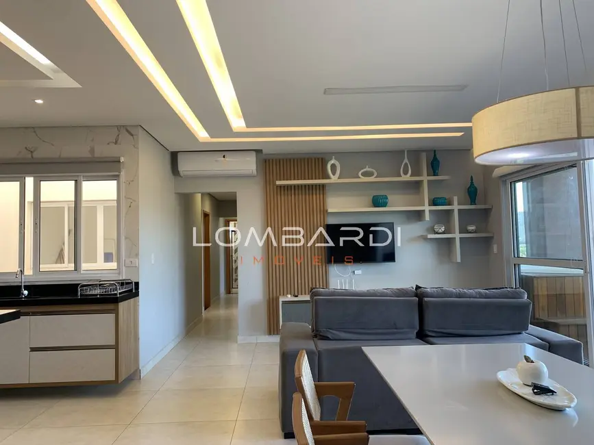 Foto 3 de Apartamento com 3 quartos à venda em Ubatuba - SP