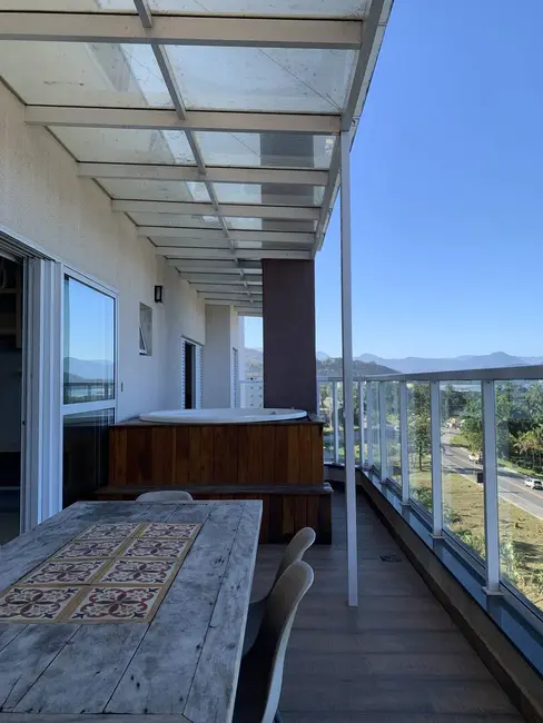 Foto 4 de Apartamento com 3 quartos à venda em Ubatuba - SP