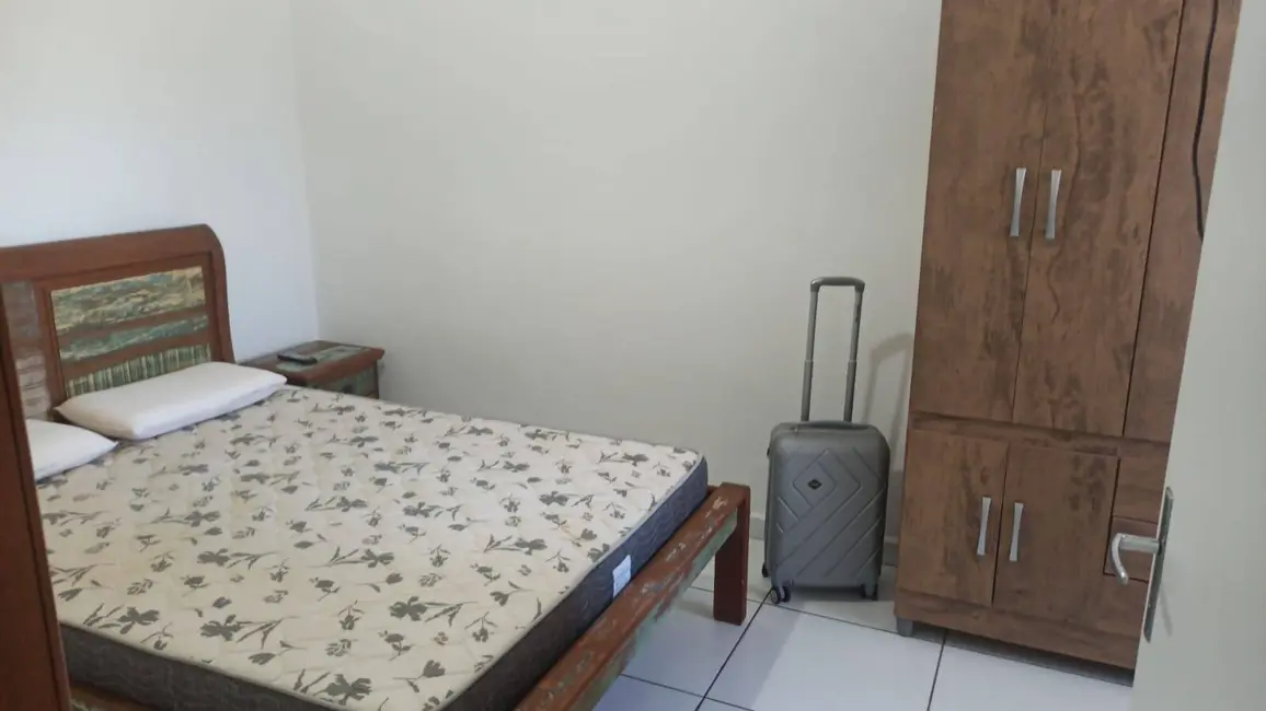 Foto 2 de Apartamento com 2 quartos à venda, 45m2 em Centro, Ubatuba - SP