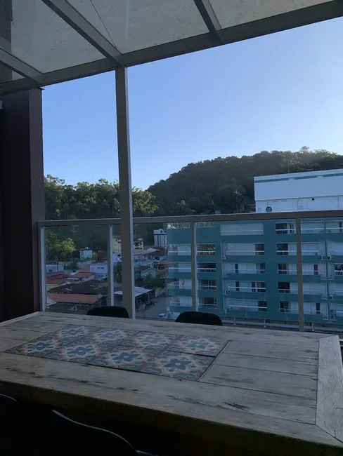 Foto 1 de Apartamento com 3 quartos à venda em Ubatuba - SP