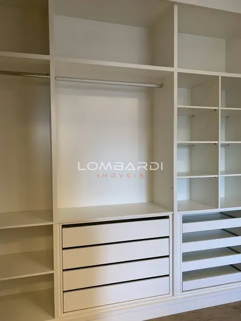 Foto 2 de Apartamento com 3 quartos à venda em Ubatuba - SP