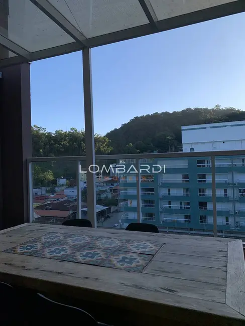Foto 1 de Apartamento com 3 quartos à venda em Ubatuba - SP