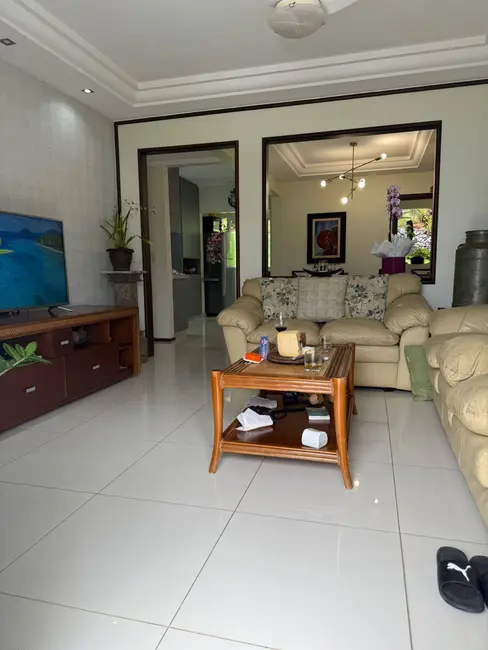 Foto 8 de Apartamento com 3 quartos à venda, 137m2 em Ubatuba - SP