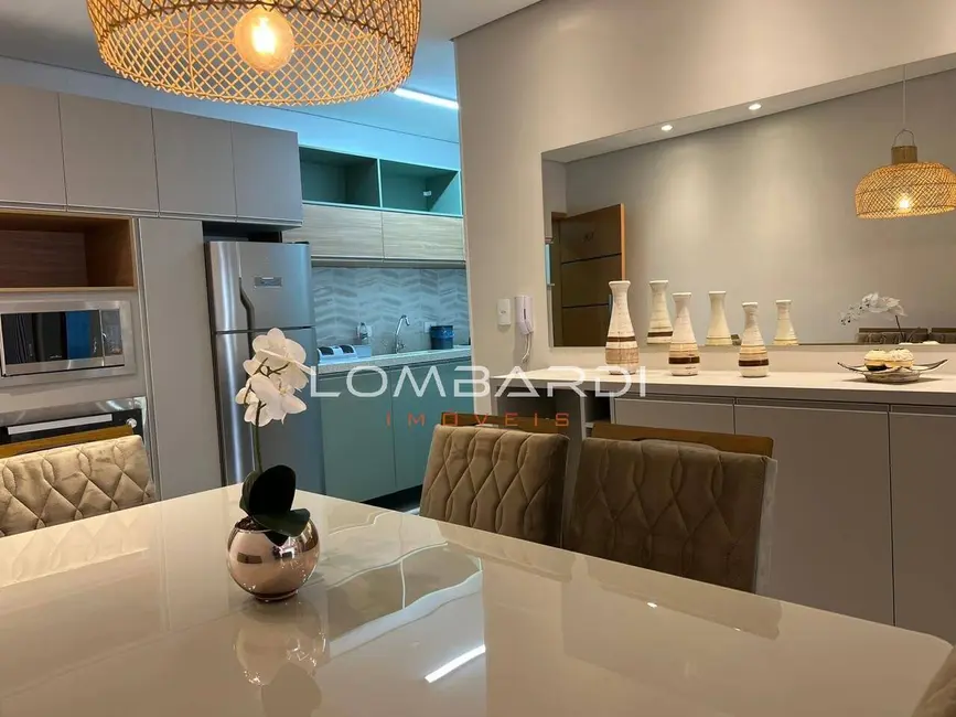 Foto 2 de Apartamento com 2 quartos à venda, 69m2 em Ubatuba - SP