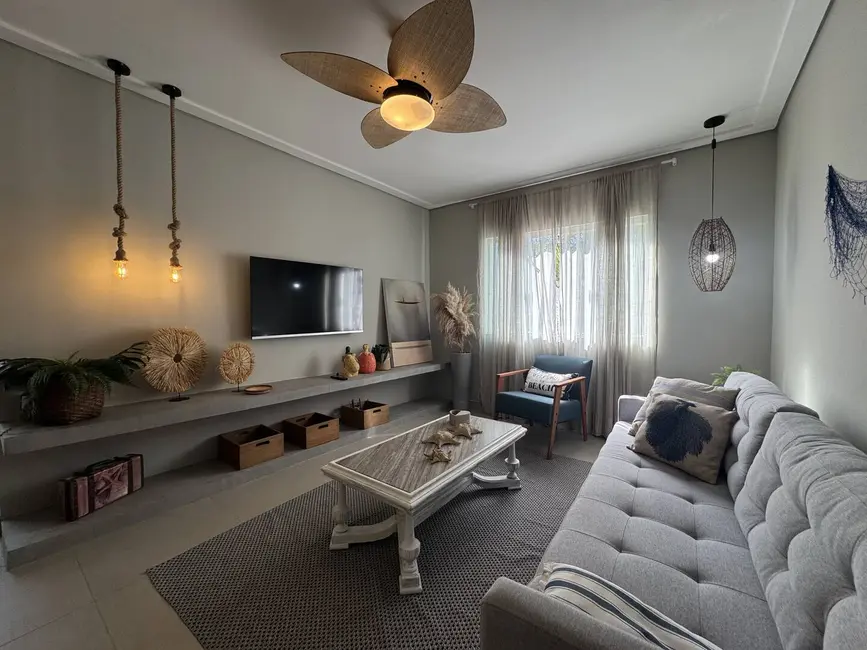 Foto 1 de Apartamento com 2 quartos à venda, 56m2 em Ubatuba - SP