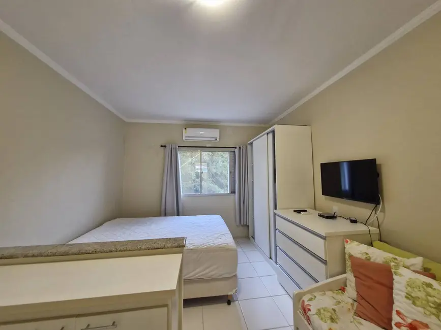 Foto 8 de Apartamento com 1 quarto à venda, 60m2 em Ubatuba - SP