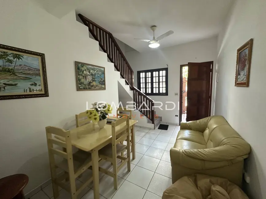 Foto 2 de Apartamento com 2 quartos à venda, 55m2 em Ubatuba - SP
