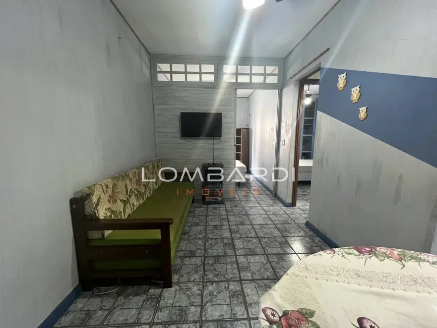 Foto 3 de Apartamento com 2 quartos à venda, 45m2 em Ubatuba - SP