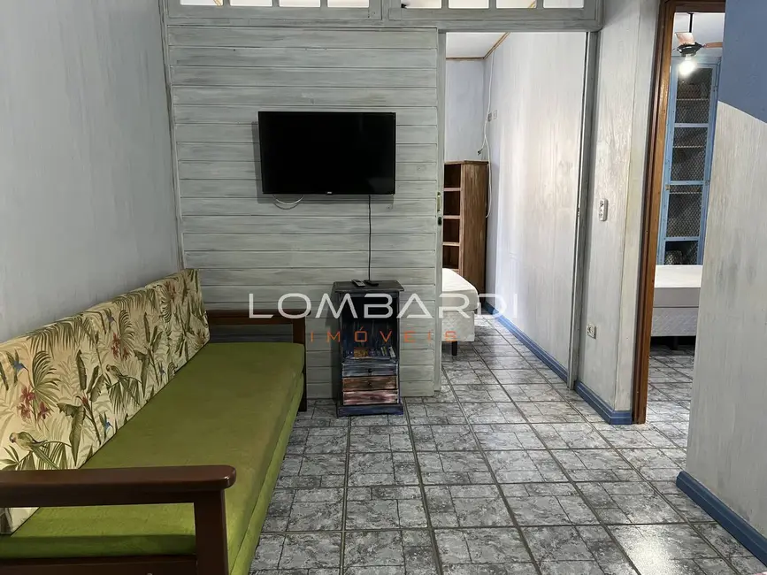 Foto 4 de Apartamento com 2 quartos à venda, 45m2 em Ubatuba - SP