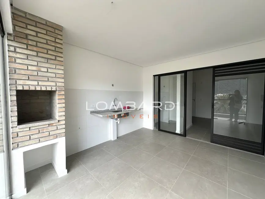 Apartamento com 2 quartos à venda, 77m2 em Ubatuba - SP - imagem 2 Foto 2 de Apartamento com 2 quartos à venda, 77m2 em Ubatuba - SP