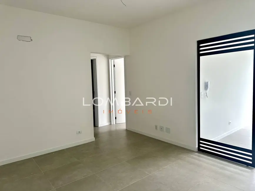 Apartamento com 2 quartos à venda, 77m2 em Ubatuba - SP - imagem 8 Foto 8 de Apartamento com 2 quartos à venda, 77m2 em Ubatuba - SP