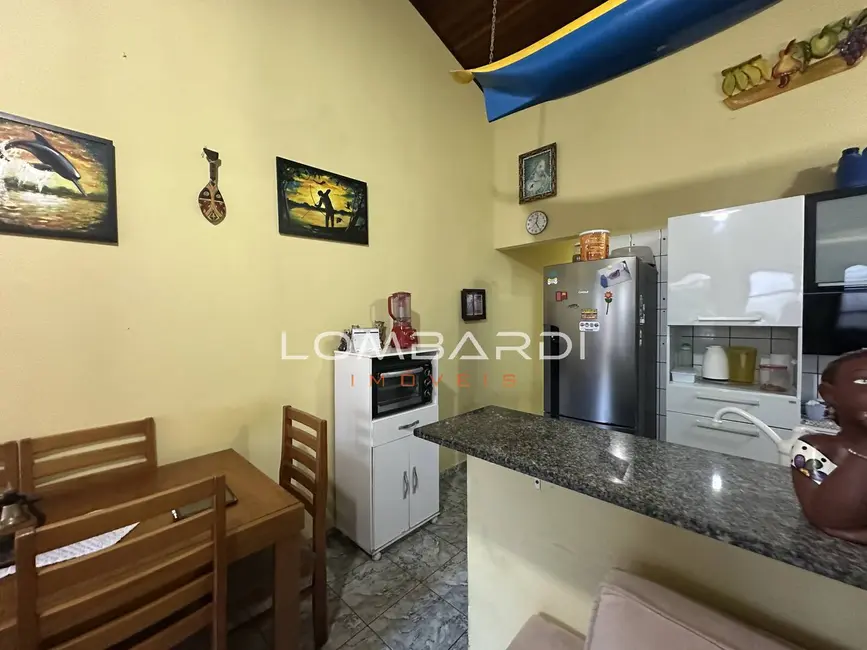 Foto 8 de Apartamento com 4 quartos à venda, 125m2 em Ubatuba - SP