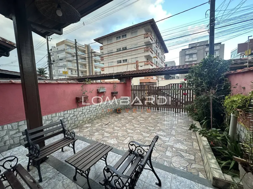 Foto 3 de Apartamento com 4 quartos à venda, 125m2 em Ubatuba - SP