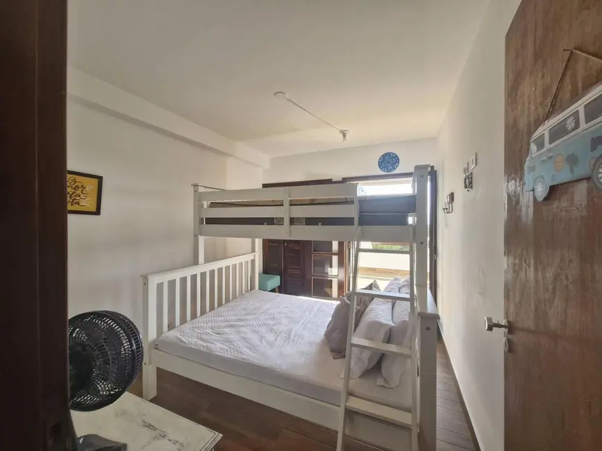 Foto 9 de Apartamento com 3 quartos à venda, 157m2 em Ubatuba - SP