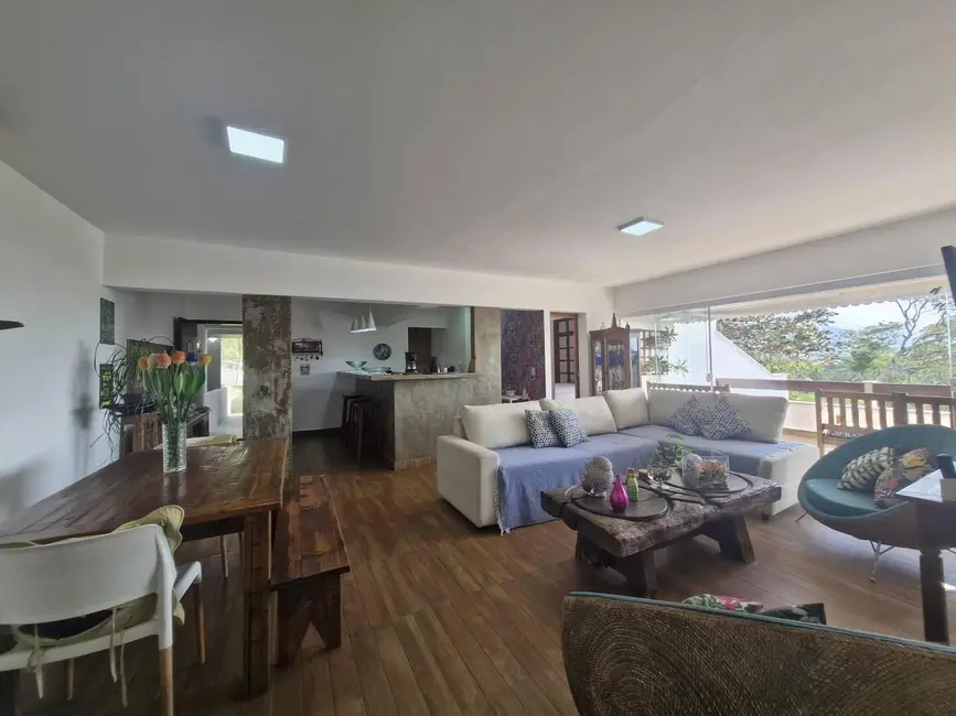 Foto 2 de Apartamento com 3 quartos à venda, 157m2 em Ubatuba - SP