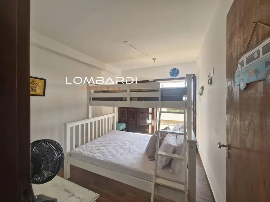 Foto 8 de Apartamento com 3 quartos à venda, 157m2 em Ubatuba - SP