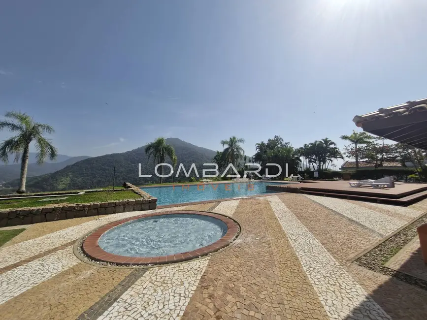 Apartamento com 3 quartos à venda, 188m2 em Ubatuba - SP - imagem 2 Foto 2 de Apartamento com 3 quartos à venda, 188m2 em Ubatuba - SP