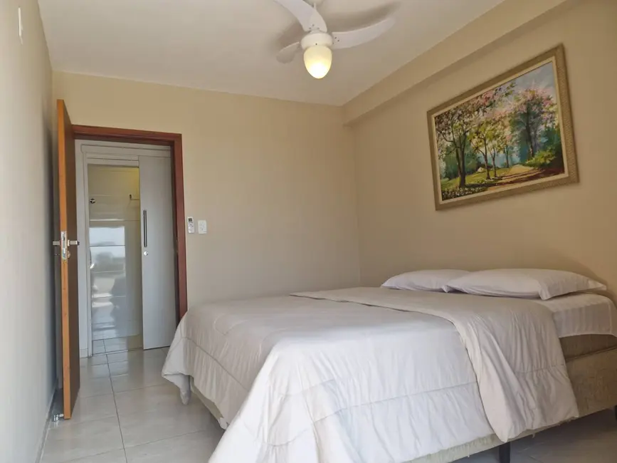 Foto 9 de Apartamento com 3 quartos à venda, 188m2 em Ubatuba - SP