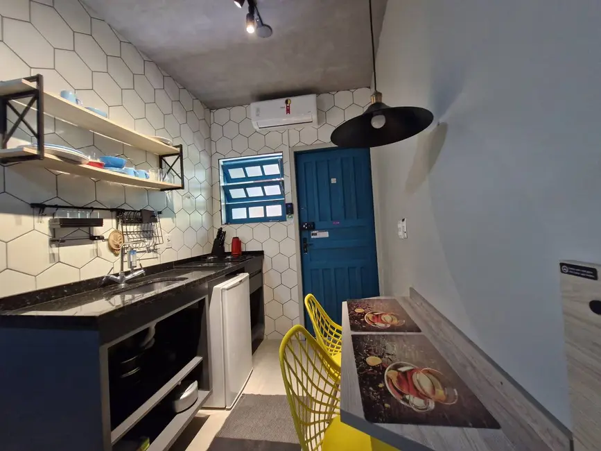 Foto 9 de Apartamento com 1 quarto à venda, 21m2 em Ubatuba - SP