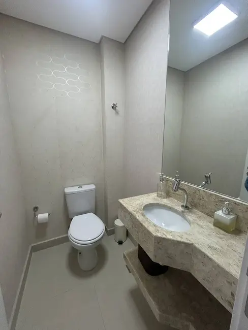 Apartamento com 3 quartos à venda, 118m2 em Centro, Ubatuba - SP - imagem 3 Foto 3 de Apartamento com 3 quartos à venda, 118m2 em Centro, Ubatuba - SP